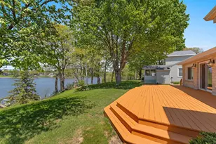 2530 W Palisades Dr, Appleton, WI 54915 - Photo 4