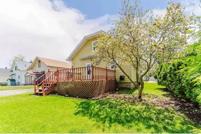 938 W 12th Avenue, Oshkosh, WI 54902 - Photo 34
