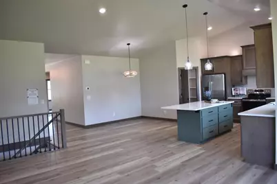 3208 Eclipse Drive, Green Bay, WI 54311 - Photo 8