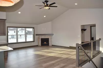 3208 Eclipse Drive, Green Bay, WI 54311 - Photo 12