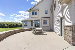 W7415 Ridge Top Dr, Neenah, WI 54956 - Photo 42