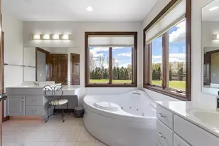 W7415 Ridge Top Dr, Neenah, WI 54956 - Photo 16