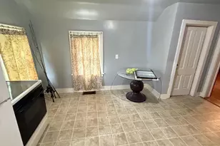 107 Hemlock St, Clintonville, WI 54929 - Photo 6