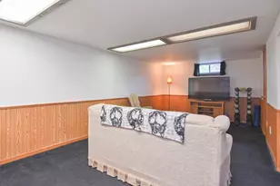 1036 Thrush St, Green Bay, WI 54303 - Photo 36