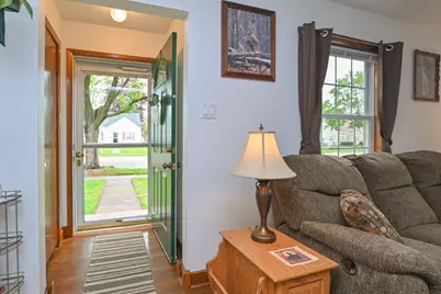 1036 Thrush Street, Green Bay, WI 54303 - Photo 8