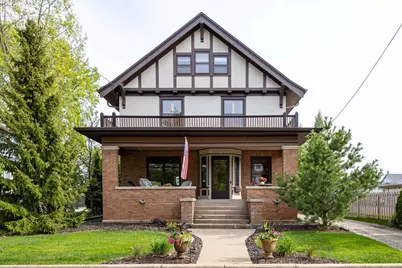 823 Washington Avenue, Oshkosh, WI 54901 - Photo 1