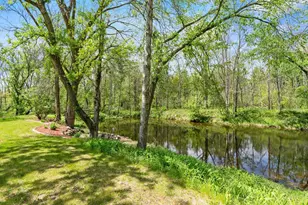 W8678 Hillview Rd, Hortonville, WI 54944 - Photo 56