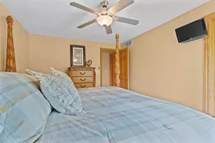 W8678 Hillview Rd, Hortonville, WI 54944 - Photo 32