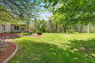 W8678 Hillview Rd, Hortonville, WI 54944 - Photo 60