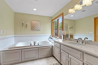 W8678 Hillview Road, Hortonville, WI 54944 - Photo 28