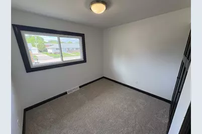 833 W Browning Street, Appleton, WI 54194 - Photo 16