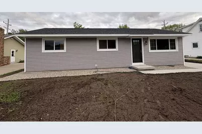 833 W Browning Street, Appleton, WI 54194 - Photo 2