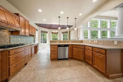 1568 Kingswood Drive, Neenah, WI 54956 - Photo 14