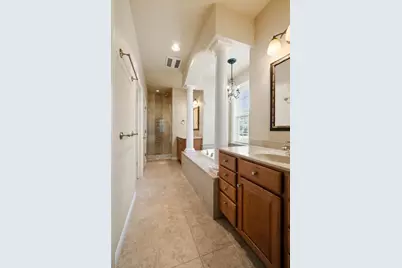 1568 Kingswood Drive, Neenah, WI 54956 - Photo 18