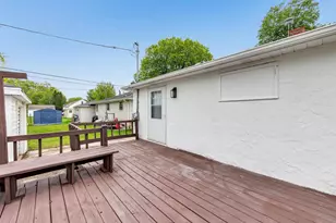 1875 Smith St, Green Bay, WI 54302 - Photo 24