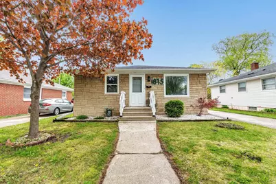 1875 Smith Street, Green Bay, WI 54302 - Photo 1