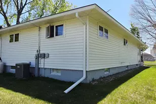 707 E 5th St, Shawano, WI 54166 - Photo 36