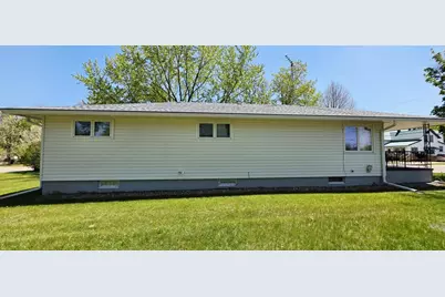 707 E 5th Street, Shawano, WI 54166 - Photo 32