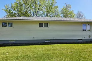 707 E 5th St, Shawano, WI 54166 - Photo 32