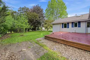 1115 Sawtell Ct, Oshkosh, WI 54902 - Photo 24