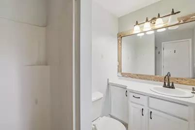 1115 Sawtell Court, Oshkosh, WI 54902 - Photo 8