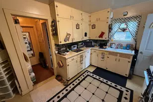 84 Pearl St, Clintonville, WI 54929 - Photo 22
