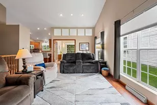5529 W Brookview Dr, Appleton, WI 54913 - Photo 8