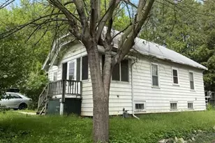 1007 Hastings St, Green Bay, WI 54301 - Photo 4