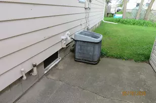 312 W 3rd St, Shawano, WI 54166 - Photo 38