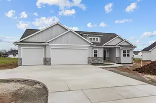 2386 Scheuring Rd, De Pere, WI 54115 - Photo 2