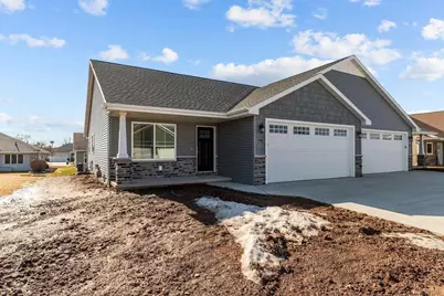 503 Founders Way, Little Chute, WI 54140 - Photo 1