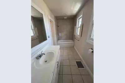 204 N Macy Street, Fond du Lac, WI 54935 - Photo 10