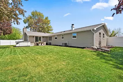 910 Park Street, Wrightstown, WI 54180 - Photo 34