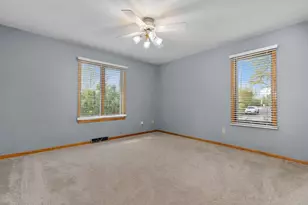 2220 W 20th Ave, Oshkosh, WI 54904 - Photo 30