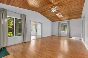2220 W 20th Ave, Oshkosh, WI 54904 - Photo 4
