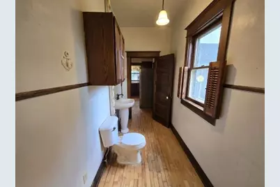 211 E Center Street, Shawano, WI 54166 - Photo 20