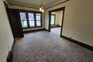 211 E Center St, Shawano, WI 54166 - Photo 18