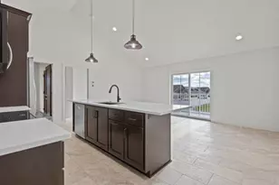 844 S 18th Ave, Sturgeon Bay, WI 54235 - Photo 12