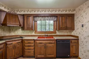 5419 Long Ct, Appleton, WI 54914 - Photo 4