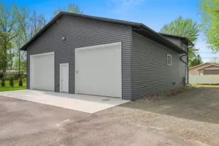 W4956 Woodland Rd, Bonduel, WI 54107 - Photo 6