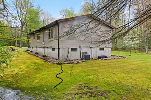 N6828 Springbrook Rd, Cecil, WI 54111 - Photo 60