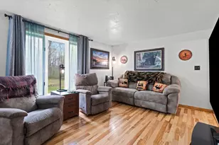 N6828 Springbrook Rd, Cecil, WI 54111 - Photo 14