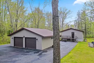 N6828 Springbrook Rd, Cecil, WI 54111 - Photo 52