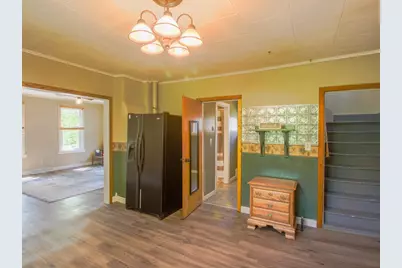 712 W 9th Avenue, Oshkosh, WI 54902 - Photo 6