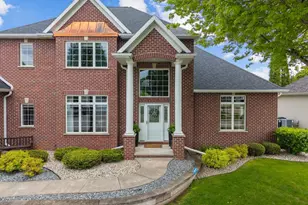 4916 N Silentwind Way, Appleton, WI 54913 - Photo 2