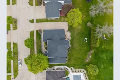 4916 N Silentwind Way, Appleton, WI 54913 - Photo 66
