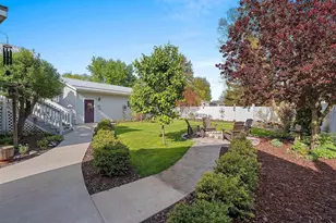 300 3rd St, Oconto, WI 54153 - Photo 50