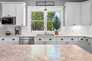 300 3rd St, Oconto, WI 54153 - Photo 14