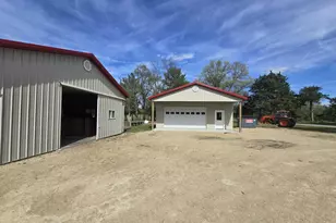 W10556 Czech Rd, Coloma, WI 54930 - Photo 6