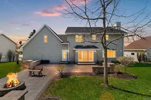 2951 Vercauteren Dr, Green Bay, WI 54313 - Photo 2